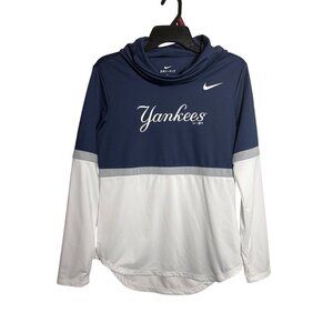 Nike Size Small New York Yankee Navy and White Loose Turtleneck Dri Fit Shirt
